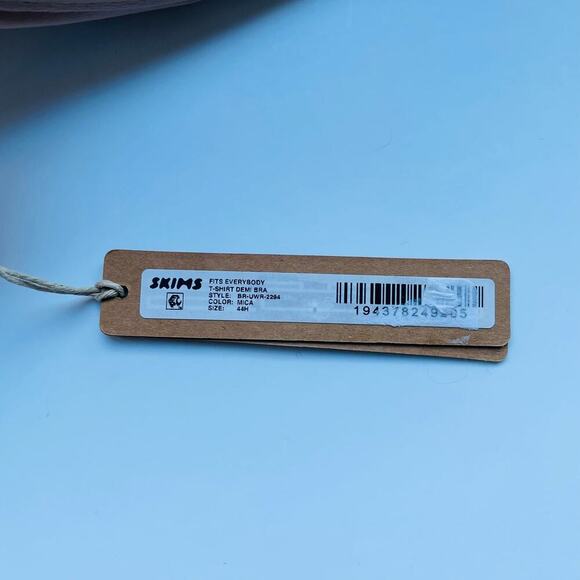 Skims Fits Everybody T-Shirt Demi Bra Mica Size 44H - Picture 7 of 7